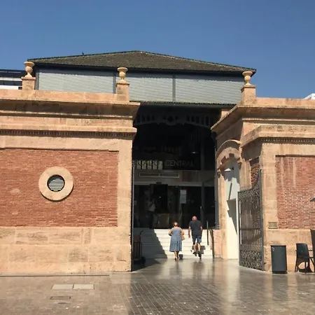 Con Parking Gratis En El Centro, 2 Almeria