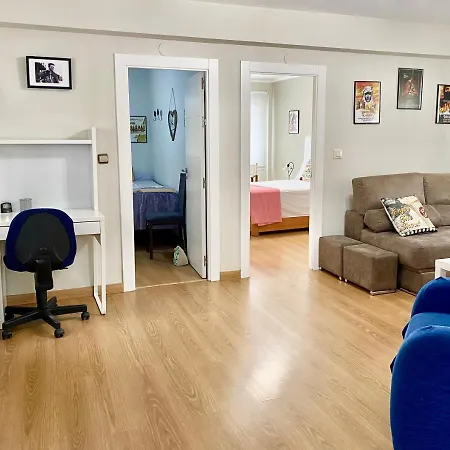 Apartment Con Parking Gratis En El Centro, 2 *